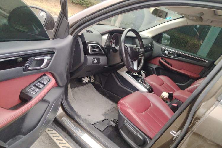 Used Zotye Domy X5 2017 Upgraded Model 1.5T CVT ZhiXian Edition
