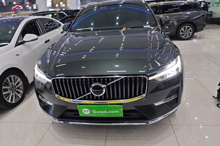 Used Volvo XC60 2022 B5 4x4 Zhiyi Luxury Edition
