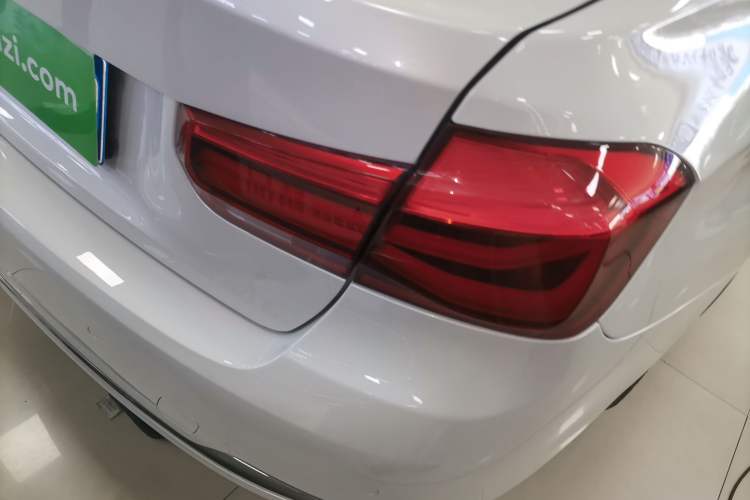 Used BMW 3 Series 2017 320Li Fashion Model
