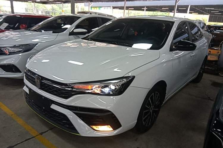 Used Roewe i5 2021 1.5L CVT Platinum Edition
