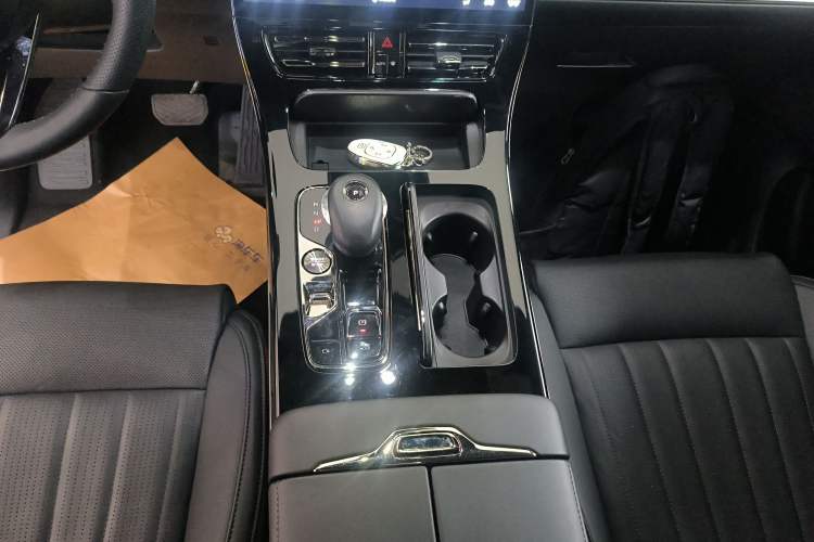 Used GAC Trumpchi M8 2023 Zongshi Series 400T Ultimate Edition
