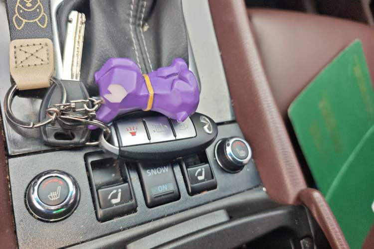 Used Infiniti QX50 2015 2.5L Enjoyment Edition Interior 1