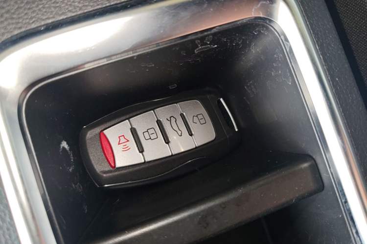 Used Haval M6 2021 PLUS 1.5T DCT Elite Smart Connectivity Model
