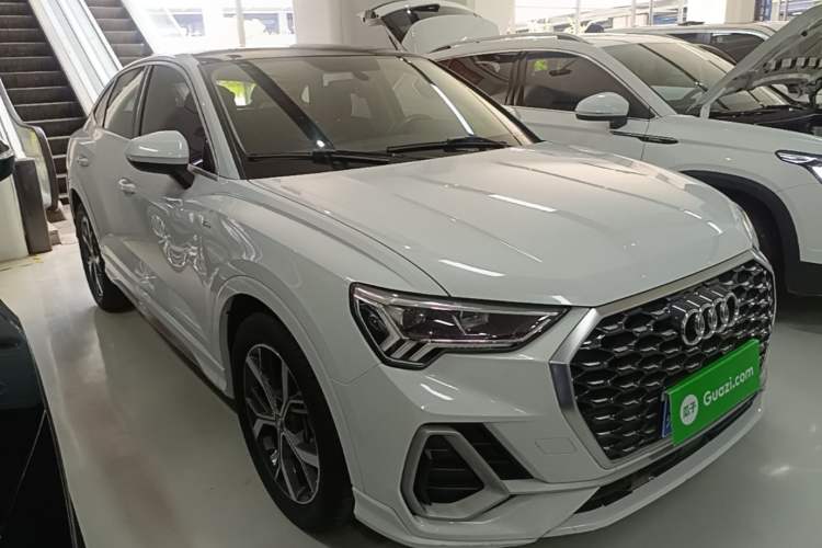 Used Audi Q3 Sportback 2020 40 TFSI Fashion Model
