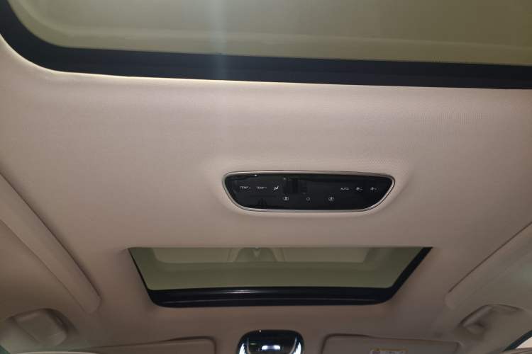 Used VOYAH Dream 2022 Low-Carbon Edition Dream+ Smart Enjoyment Package
