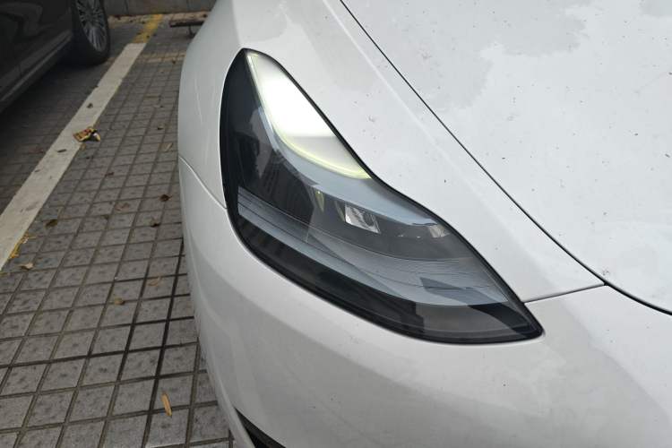 Used Tesla Model Y 2024 Rear-Wheel-Drive Version
