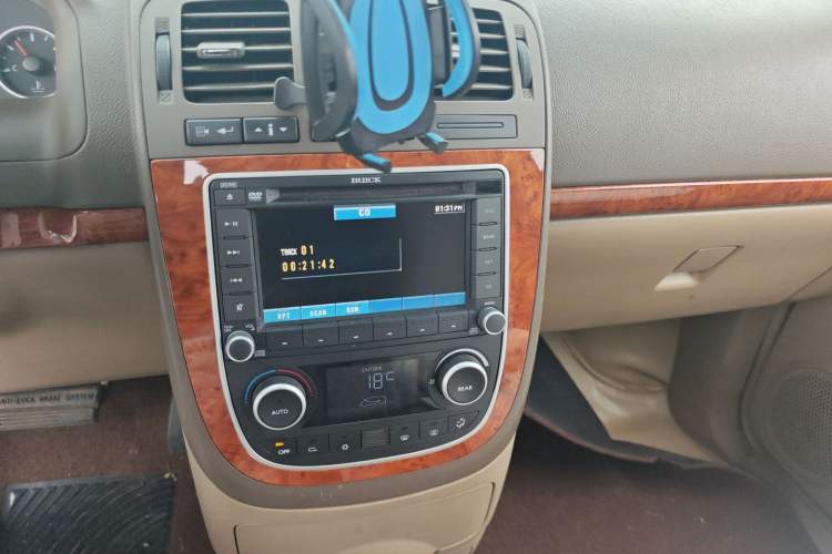 Used Buick GL8 2006 Lu Zun 3.0L LT Luxury Edition
