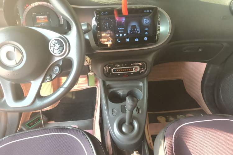 Used smart forfour 2018 1.0L 52kW Passion Edition
