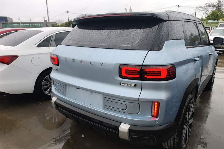 Used Geely Auto icon 2023 1.5TD Chocolate Smoothie Edition
