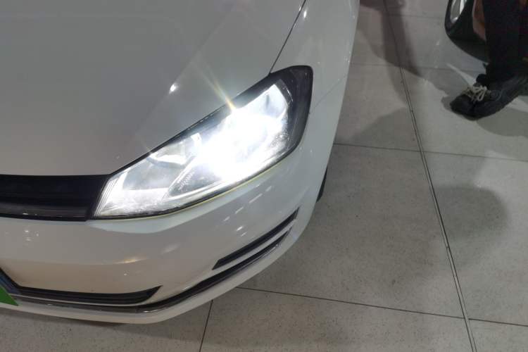 Used Volkswagen Golf 2016 230TSI Automatic Luxury Version