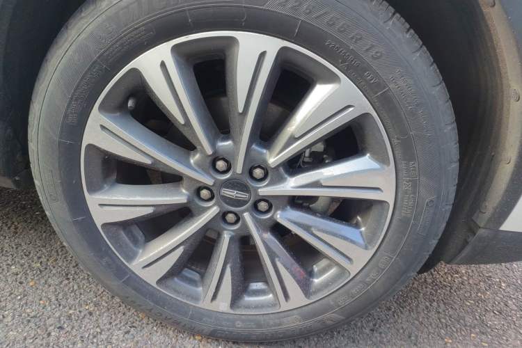 Used Lincoln Corsair 2022 2.0T Two-Wheel Drive Luxury Edition