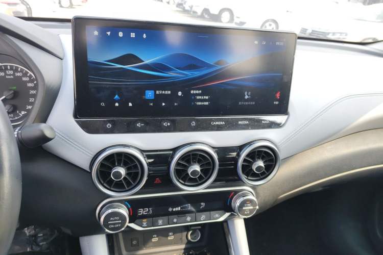 Used Nissan Sylphy 2023 Super Hybrid Electric Drive Ultra-Luxury Model