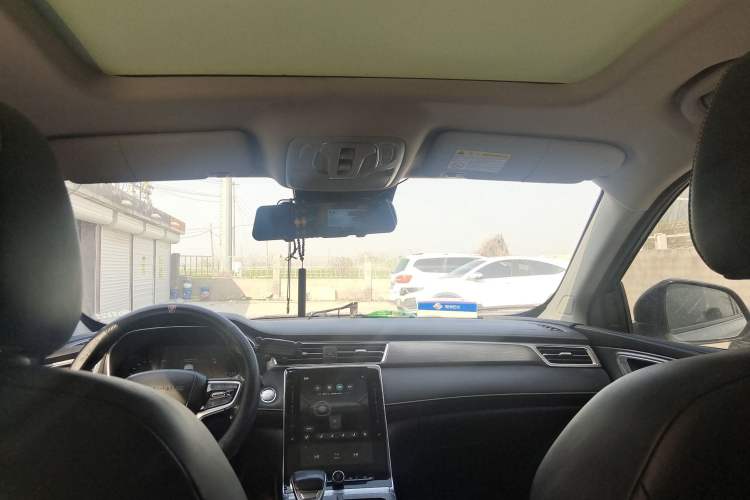 Used Roewe RX5 2020 PLUS 300TGI Automatic Ali National Style Ronglin Edition
