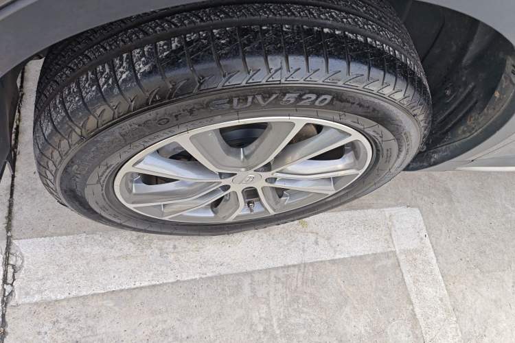 Used Geely Auto Emgrand X7 Sport 2020 1.8TD DCT Two-Wheel Drive Smart Connect 4G-Enabled Version