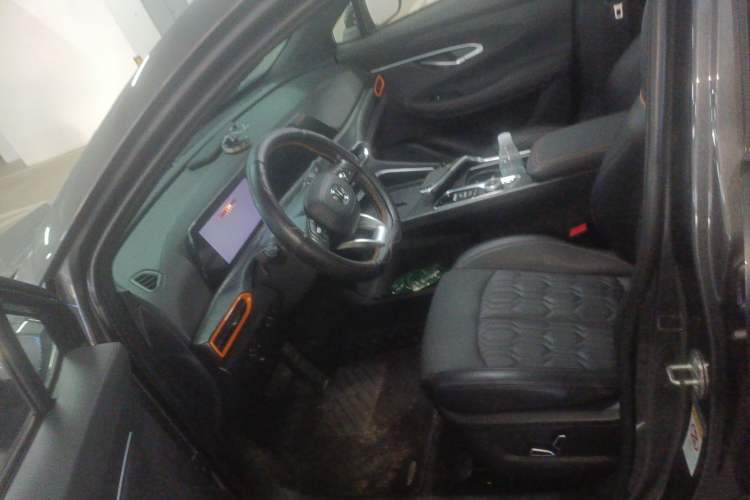 Used Changan UNI-T 2022 1.5T Prestige Version
