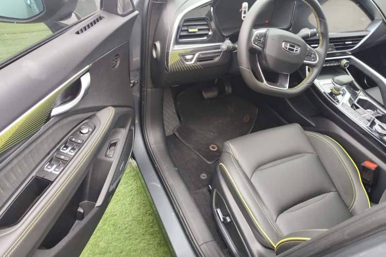 Used Geely Auto Monjaro S 2021 2.0TD Automatic Two-Wheel Drive Lightning Edition
