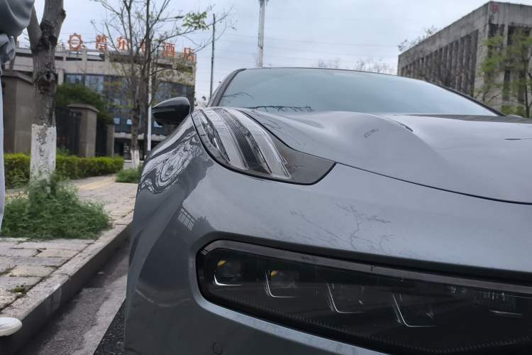 Used Zeekr 001 2023 WE Edition 86 kWh Right Front Headlight