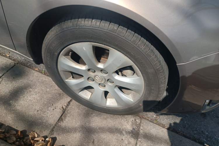 Used Buick Regal 2015 2.0L Leading Fashion Edition