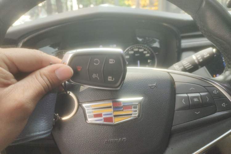 Used Cadillac XT5 2020 Revised Version 28T Luxury Edition Vehicle Key