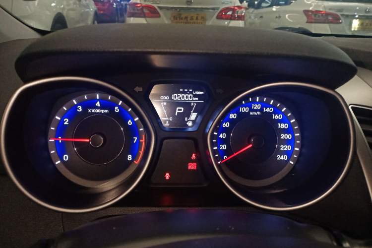 Used Hyundai Elantra (5th Generation / Langdong) 2012 1.6L Automatic Fashion Edition