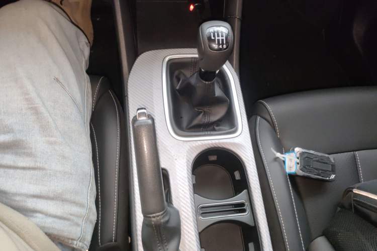 Used GAC Trumpchi GS3 2021 POWER 235T Manual Sporty Edition Gear Lever