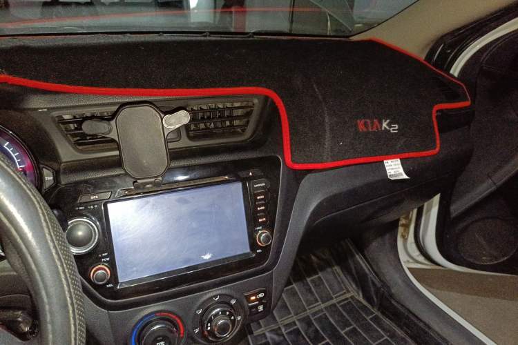 Used Kia K2 2011 Sedan 1.4L Manual Transmission GLS
