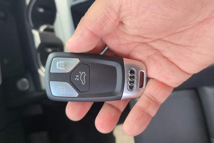 Used Audi A4L 2020 40 TFSI Fashion Dynamic Model
