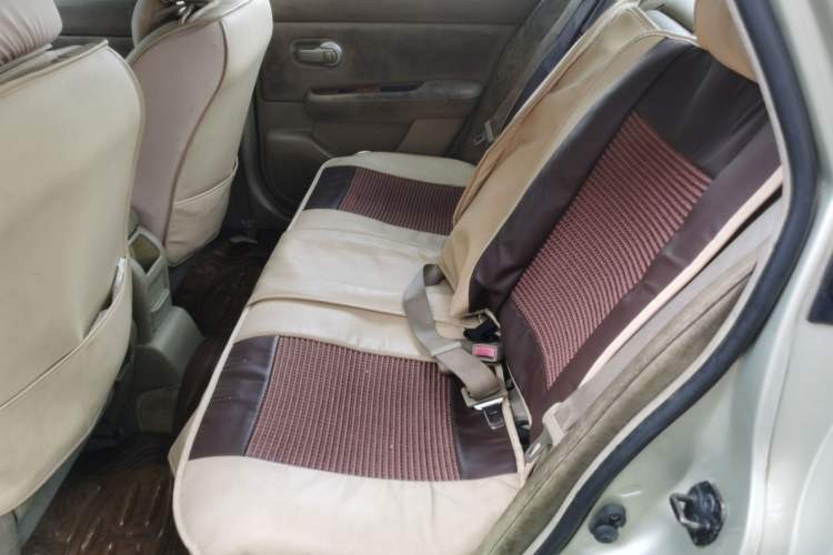 Used Nissan Tiida Sedan 2006 1.6JE AT Left Rear Seat
