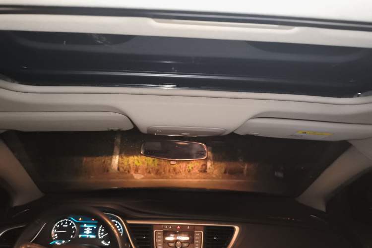 Used Buick GT 2017 15N Automatic Elite Version
