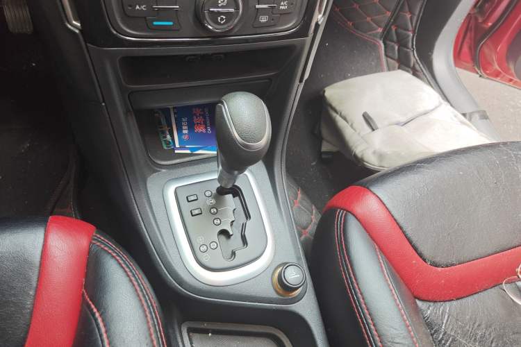 Used Peugeot 308 2014 Enjoyment Edition Classic 1.6L Automatic Fashion Model Gear Lever