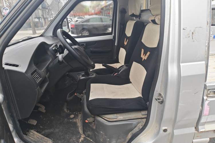 Used Wuling Rongguang Small Truck 2019 1.5L Base Single-Row L3C