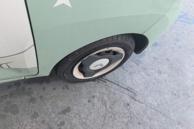 Used Wuling Hongguang MINIEV 2021 Macaron Premium Model – Lithium Iron Phosphate