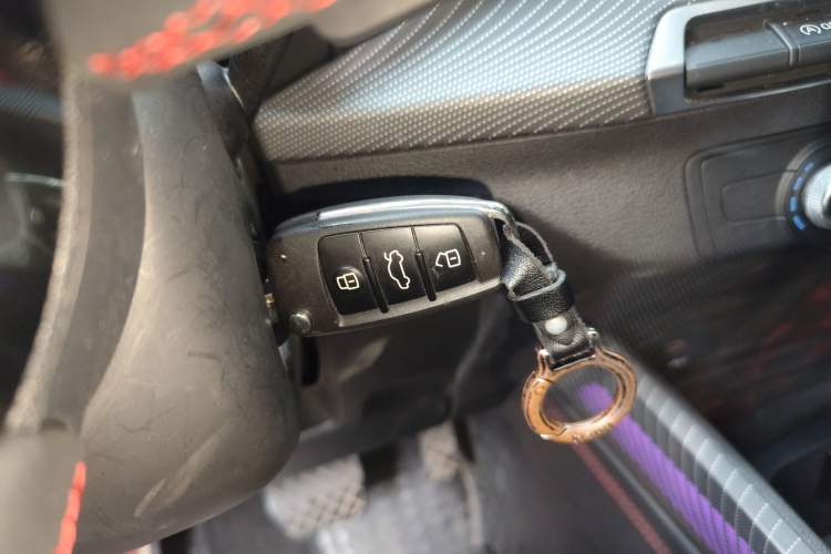 Used Audi Q2L 2022 35 TFSI Progressive Dynamic Edition
