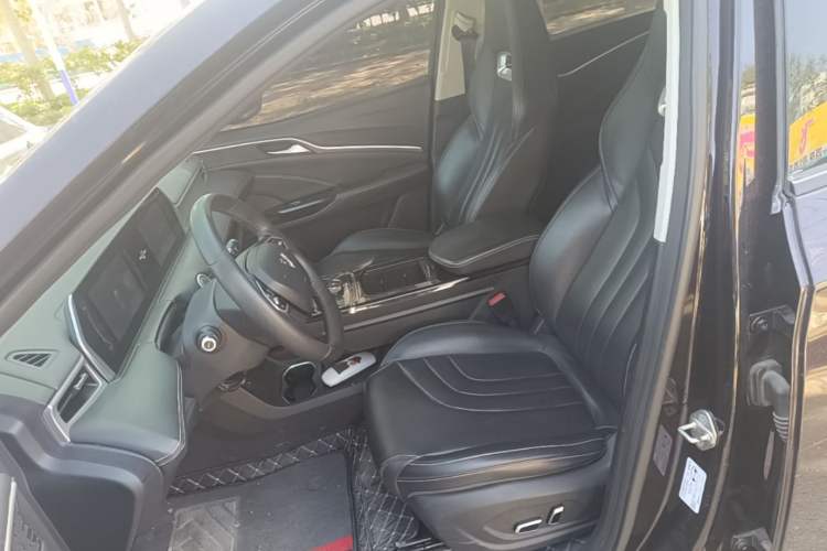 Used NETA U 2022 Zhi 400 Lithium-Nickel-Manganese-Cobalt Energy System
