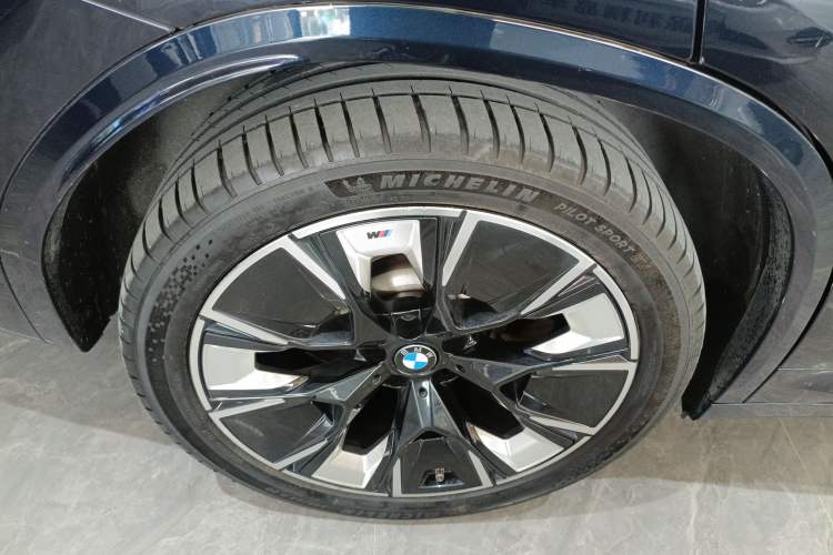 Used BMW iX3 2022 Leading Type

