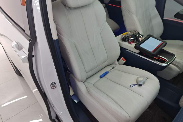 Used Buick Century 2023 2.0T Six-Seater Yinshi Edition