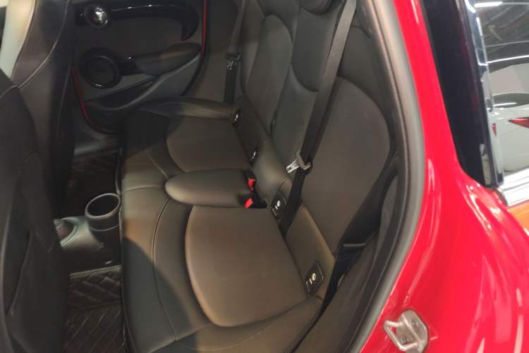 Used MINI 2021 1.5T COOPER Classic Edition Five-Door Version
