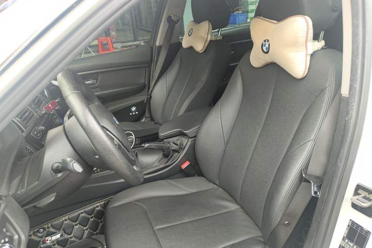 Used BMW 3 Series 2017 320Li Fashion Model
