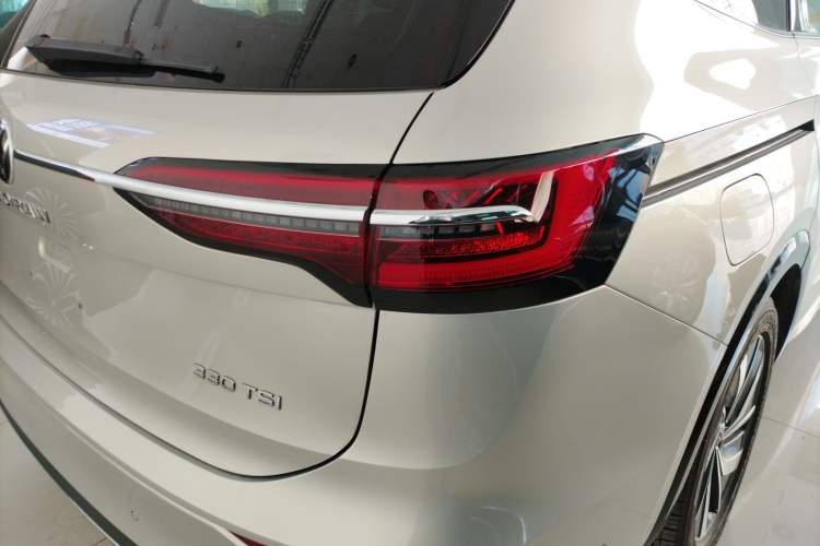 Used Volkswagen Viloran 2024 330TSI Luxury Edition