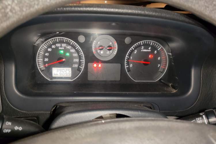 Used Foton Scenic G5 2019 2.0L Restyled New Express 6-Seater Multi-Purpose Passenger Vehicle 1TZ Instrument Cluster