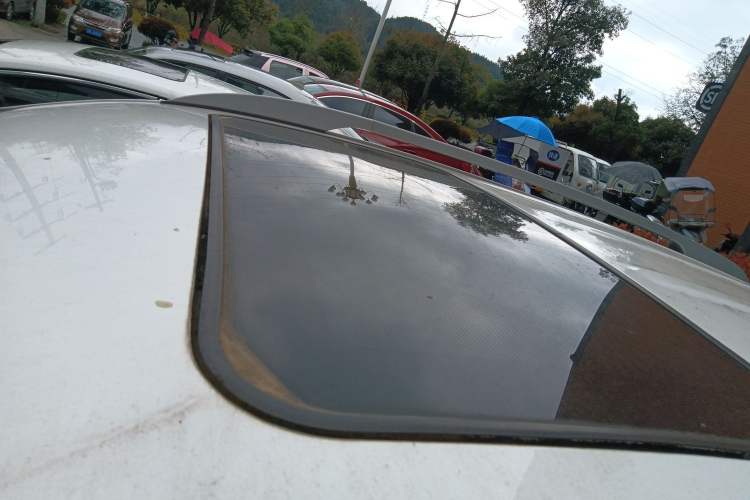 Used Hyundai ix35 2015 2.0L Automatic 2WD Smart Type China IV
