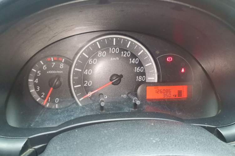 Used Nissan March 2010 1.5L Manual Easi-Style Edition
