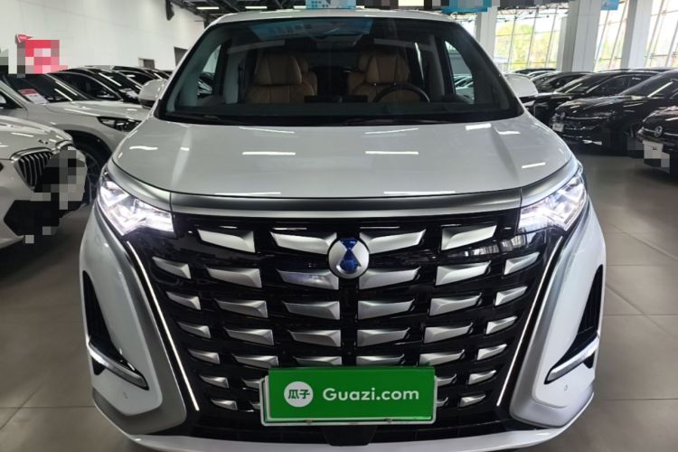 Used Denza D9 2022 DM-i 970 Four-Wheel Drive Prestige Model