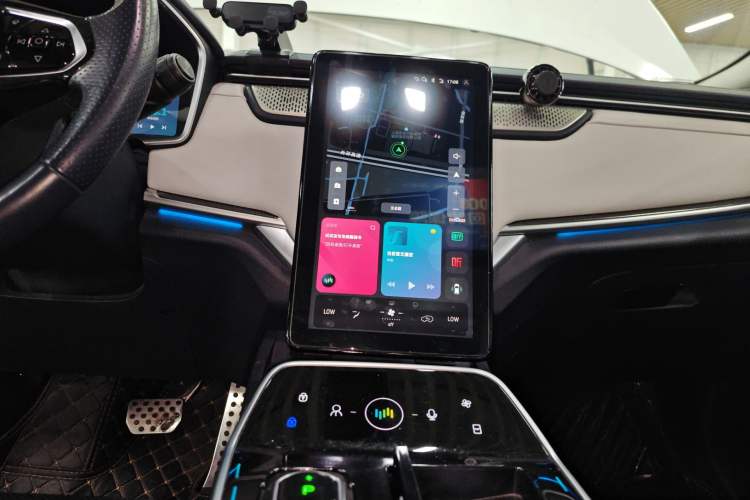 Used WM Motor EX5 2019 EX5 ZhiXing 2.0 Extra Innovation Edition 400 Audio And AC Panel