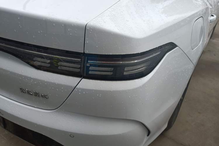 Used BYD Destroyer 05 2024 HONOR Edition DM-i 55KM Luxury Model Right Rear Taillight