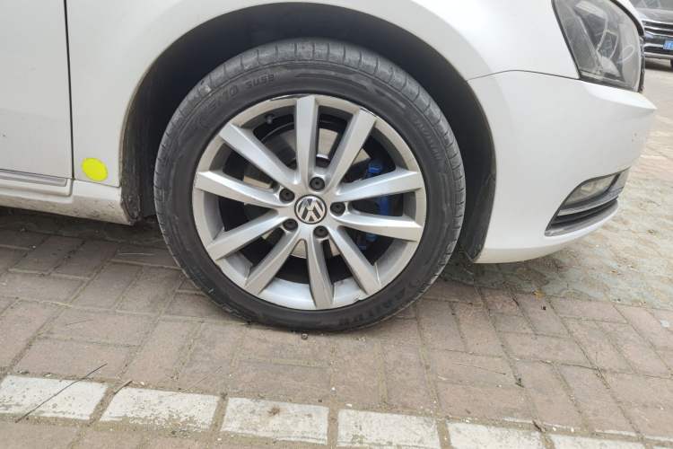 Used Volkswagen Magotan 2015 Travel Edition 2.0 TSI Comfort Version