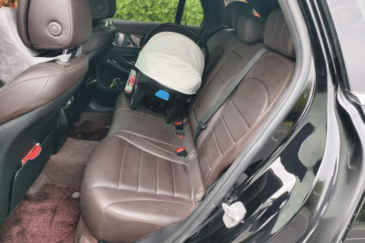 Used Mercedes-Benz GLC 2018 Facelifted GLC 260 4MATIC Dynamic Edition Left Rear Seat