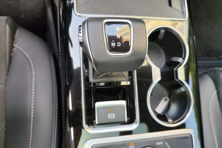 Used Hongqi HS7 2021 2.0T DCT Two-Wheel Drive Smart Connect Flagship Edition
