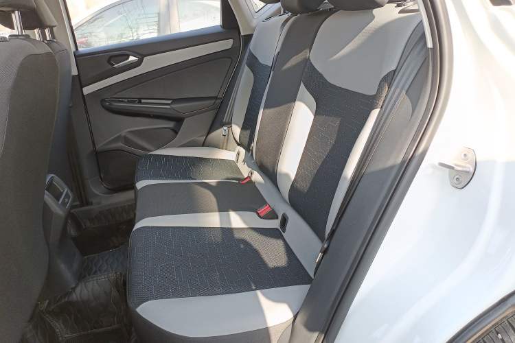 Used Jetta VS5 2024 280TSI Manual Pioneer Edition