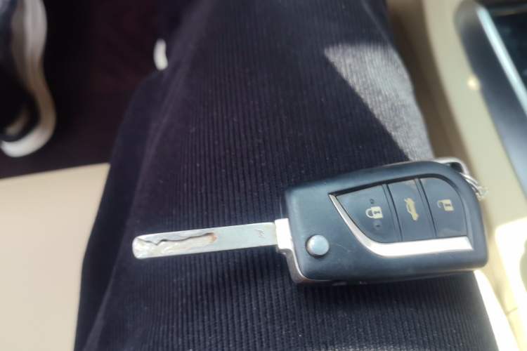 Used Toyota Corolla 2014 1.6L CVT GL-i
